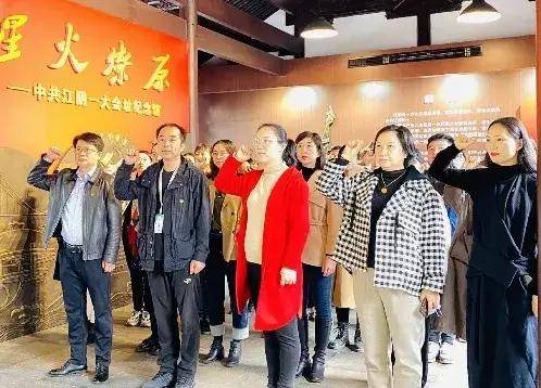 忆百年党史谱时代新篇无锡市新吴区锡梅实验小学