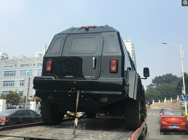 堪称越野车中的巨无霸!
