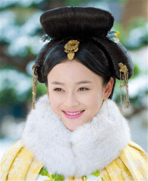 让两个皇帝倾心的孝庄究竟长啥样样貌复原后像极现代一女明星