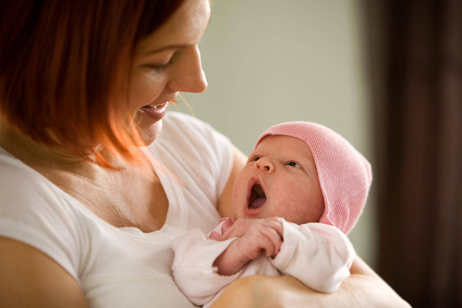 哺乳的三大误区,九成新手父母都出过错,怀孕期间就要早点学习
