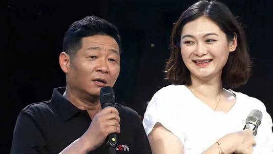 三德子赵亮身高17米娶高挑娇妻13年靠养鸡赚来亿万身家