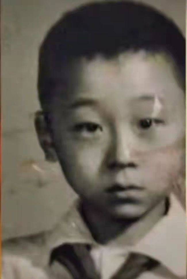 原创娶初恋相守38年54岁获评最佳孝子冯巩到底凭什么