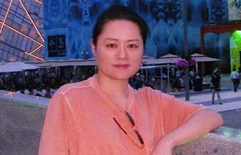 而她的徒弟们李勇,苏红,毛阿敏,万山红,那英,段品章,解晓东,孙楠更是