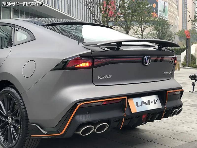 真的来了长安univ预售1349万网友真当思域速腾不存在吗