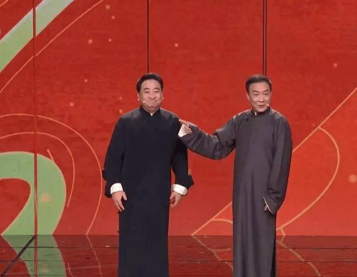 原创2022虎年春晚相声演员姜昆口碑翻车舞台作品遭全网群嘲