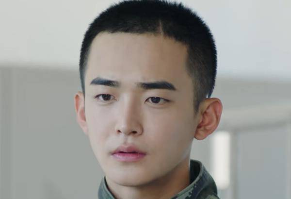 战行动》三大男神,高伟光魅力四射,而这两个男配角同样很帅_秦观_林奕