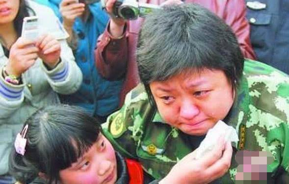 天亮了歌曲原型如今被韩红抚养长大笑容神似张一山