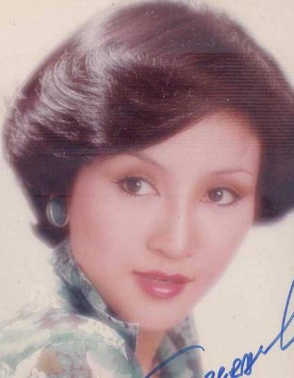 22岁选美夺冠,70年代农民月入6元,大15岁谢贤却为