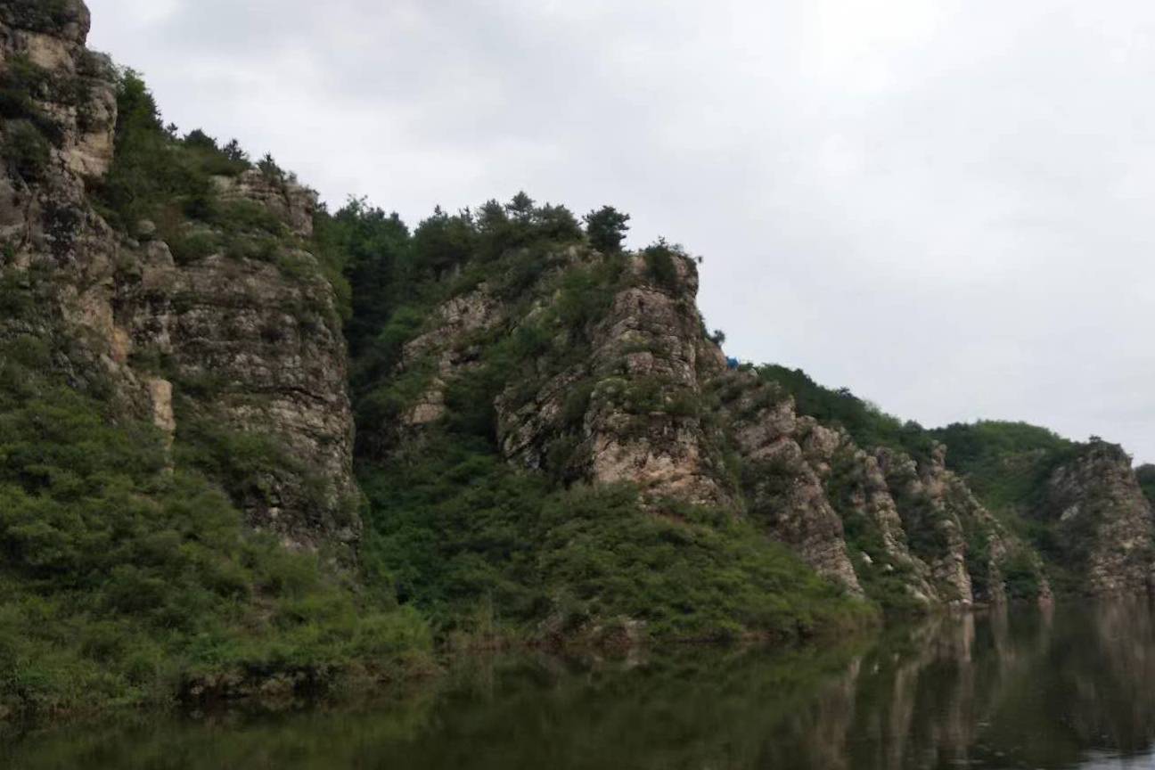 原创葫芦岛建昌龙潭大峡谷美丽的瀑布清静的河水