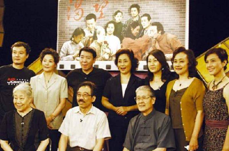 他是王亚茹(黄梅莹饰演),王沪生(孙松饰演)的父亲,刘慧芳(张凯丽饰演)