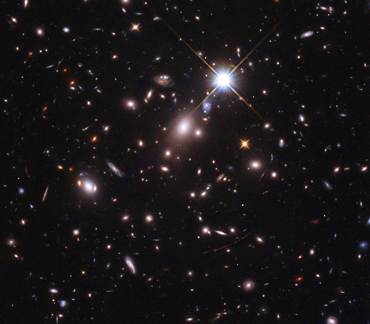 哈勃发现宇宙最远恒星,为何它的光只用129亿年就能到达地球?