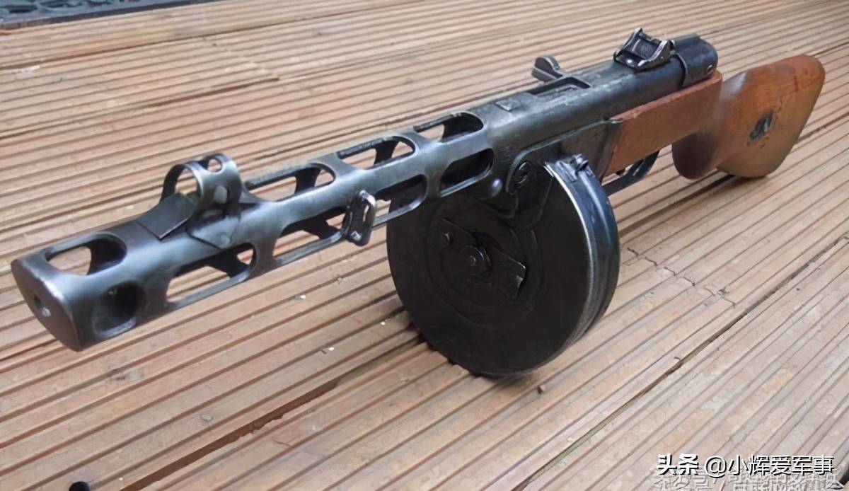原创二战十大名枪m1卡宾枪m1911a1手枪施梅瑟冲锋枪mk4冲锋枪