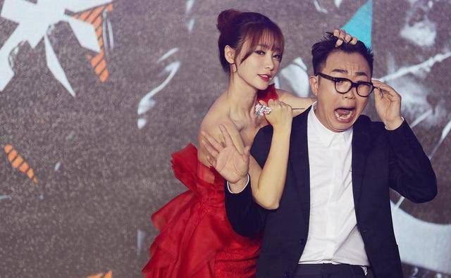 柳岩和大鹏 来自搜狐网