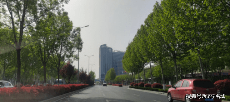 网友济州上城确实盖的矮了直接影响会不会成为济宁商业中心