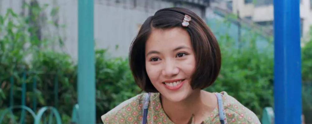 在电影《国产凌凌漆》里,她饰演的阿琴,长相靓丽,拥有一种独特的少女