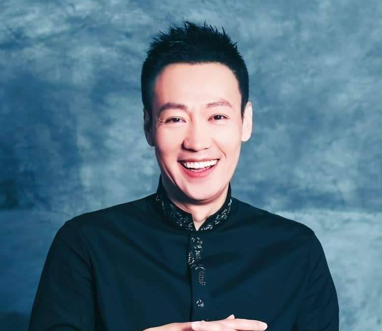 原创国家一级演员辛柏青为照顾怀孕妻子拒演潜伏成全孙红雷