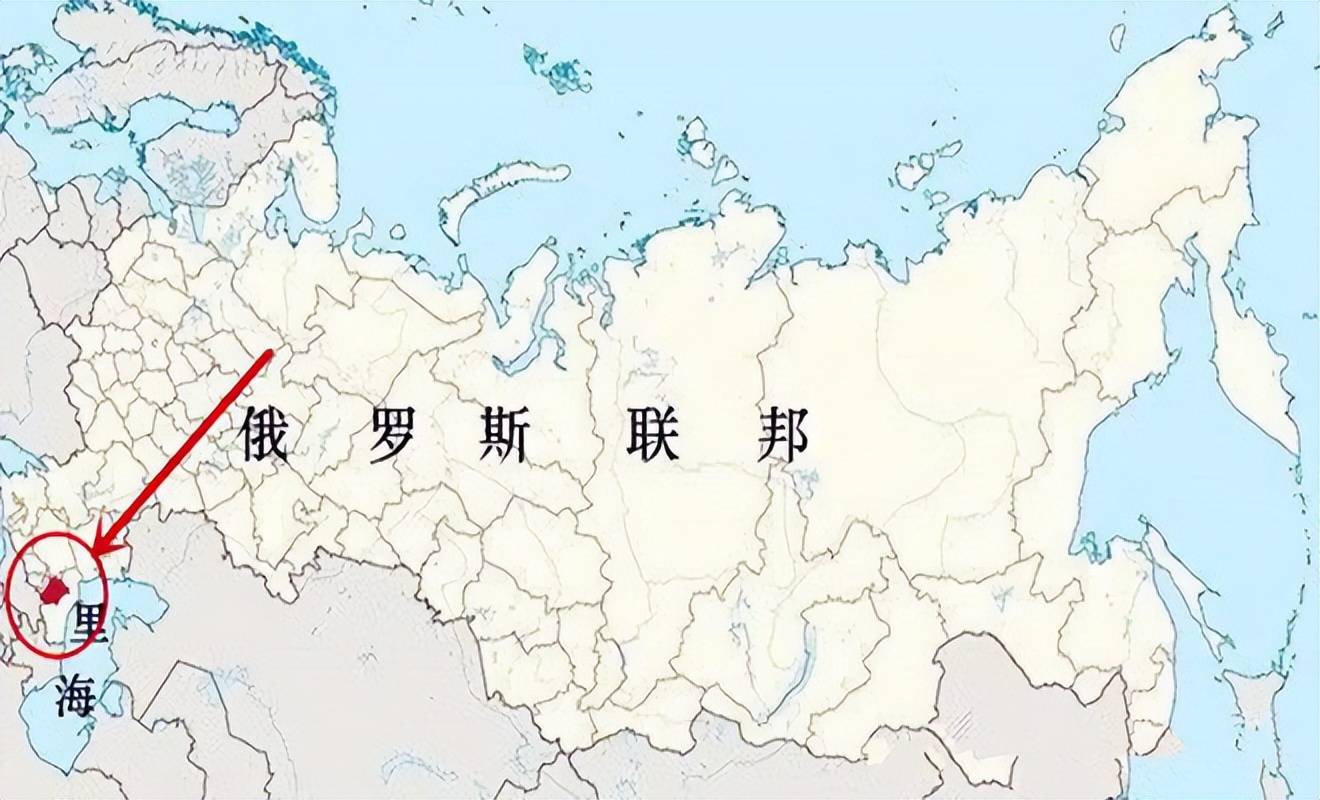 这一现象的产生和这个加盟共和国诞生的背景有关:当苏俄内战蔓延到