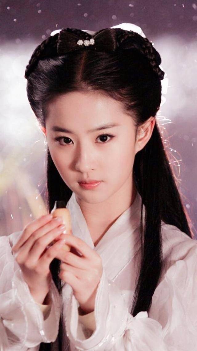 演过小龙女的女明星李若彤的不算经典她才是王语嫣本人