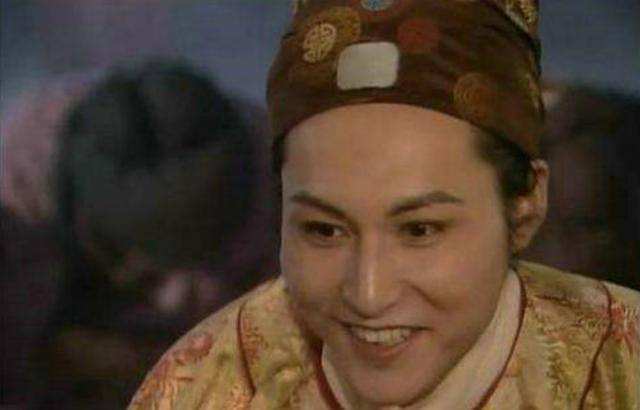 贾敬只有贾珍这一个儿子,而贾珍却也只有贾蓉这一个儿子,而贾