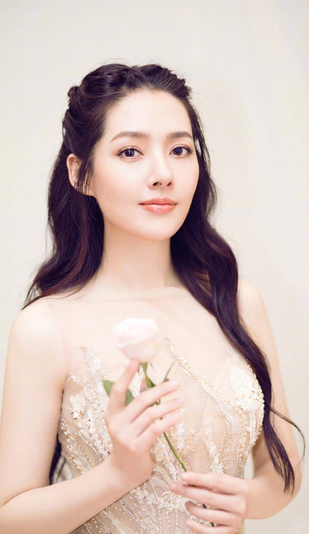 原创看郭碧婷从公布恋情到婚后的颜值变化婚姻改变气质是真的