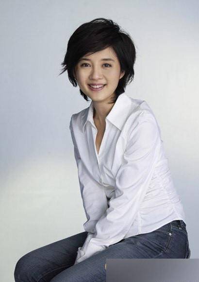 如今52岁的她嫁入豪门后,偶尔在社交平台晒日常很少