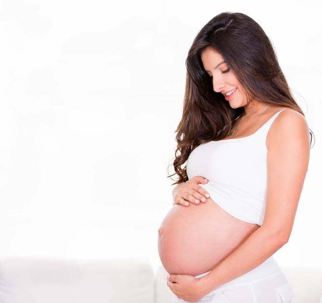 女人怀孕以后,＂变大＂的不止有肚子,这几个部位的变化也不小