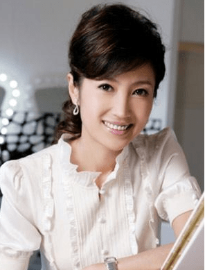 原创只因与郭德纲传出绯闻的徐春妮惨遭丈夫家暴致离婚如今怎样了