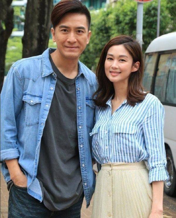 《以和为贵》中,由于李思捷传出绯闻,直至2017年才与马国明好上.