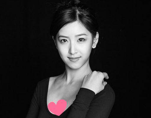 原创章泽天黑白芭蕾舞老照片依旧做自己刘强东不知妻美