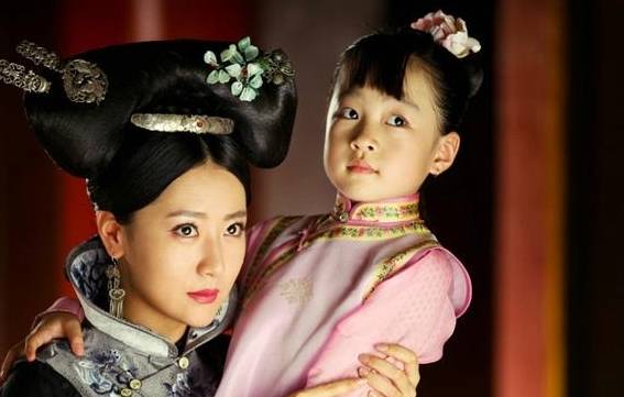 她不是皇帝女儿,却获封固伦公主,皇帝亲自赐婚与额附相守36年_康熙