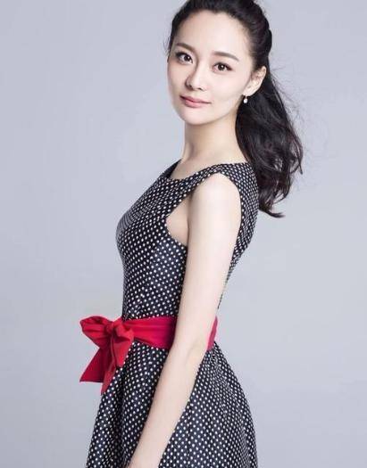原创台上高呼对父愧疚幕后拒绝尽孝张楚楚真是宋佳的好女儿