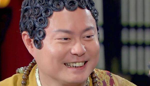 另外魏翔的声音也非常有特色,不扮女装时,纯纯的爷们