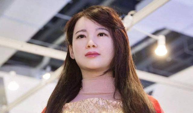 女性机器人售价13万真的吗
