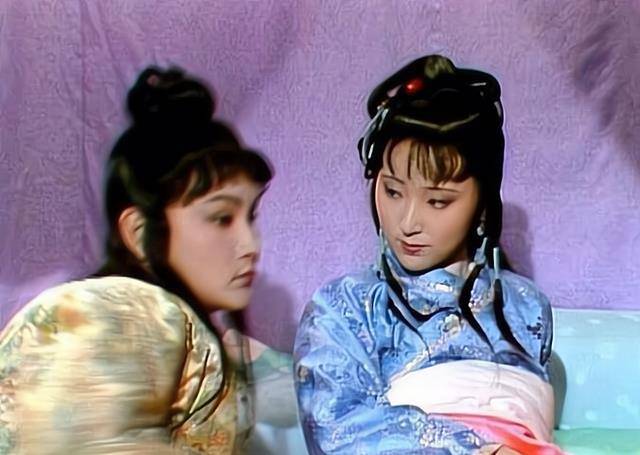87《红楼梦》拍亲热戏怕碰到女演员,他急中生智,拍完大骂摄像师_李志