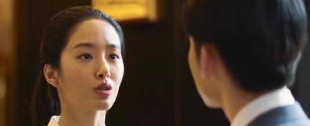 杨巡对梁思申一见钟情,但两人注定不会在一起,两人