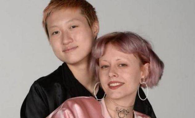 原创成龙之女吴卓林的妻子有多时尚私下跟小鲜肉交好生活照没眼看