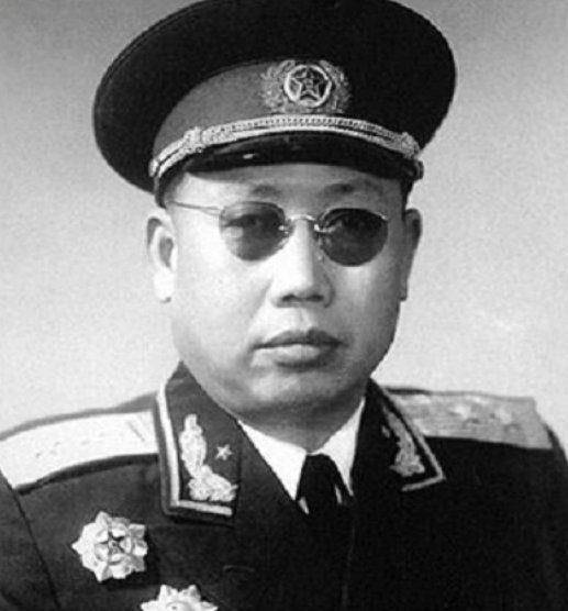 张学思本人也十分精通海上作战,在1953年被任命为海