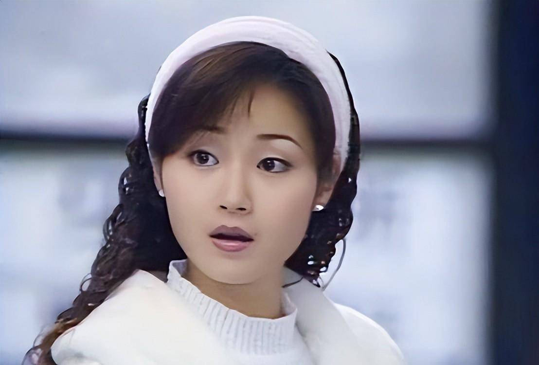 亚视《枪神》播出29年,剧中演员境况差距大,退圈读书,商演捞金_万绮雯
