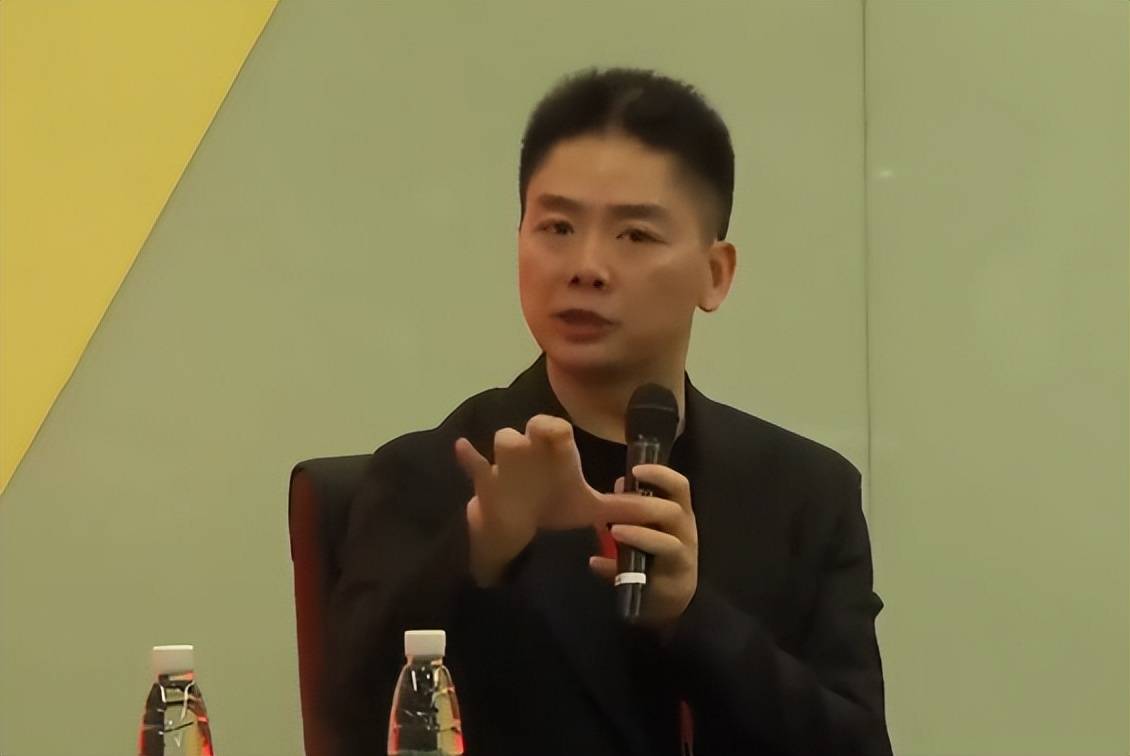 PPT报告请示的高手往往是骗子！在“京东帝国”，刘强东很难被忽悠