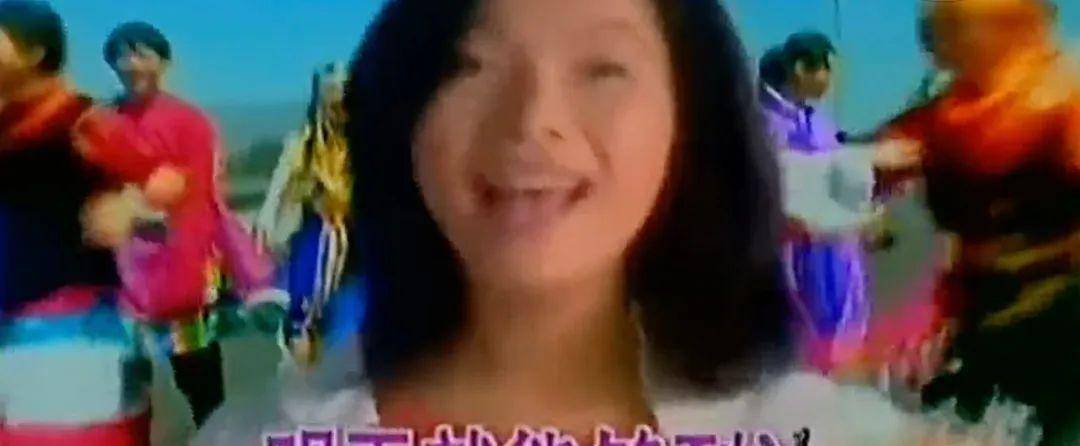 「唱《快乐老家》的陈明」时至1996，这三波歌手都快不行了。可就在这一年