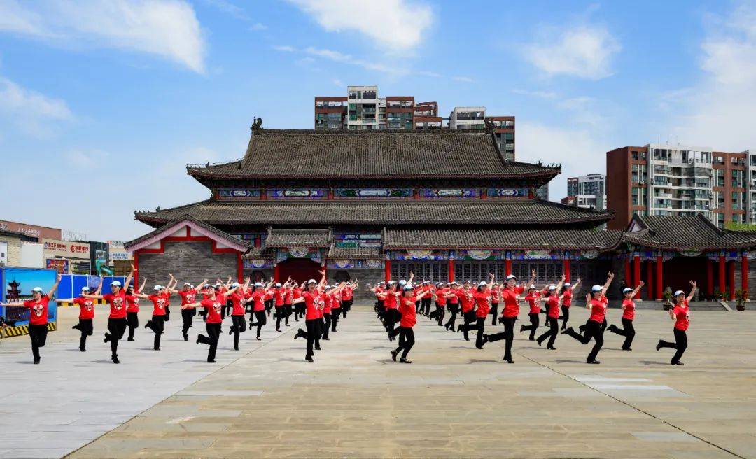 亚新体育唱念做打样样精通来听江夏的“老生”唱腔(图7)