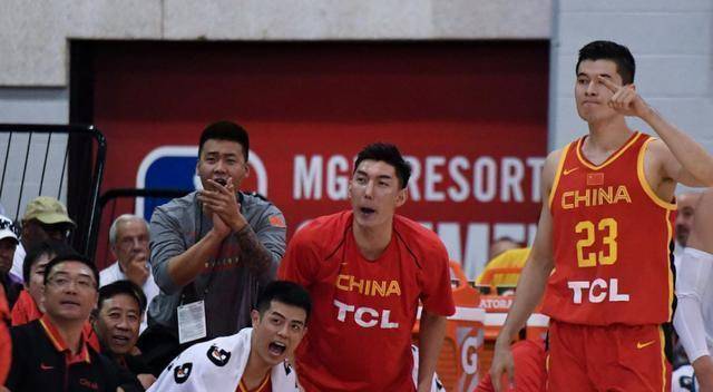 中国男篮最郁闷之人，四场角逐只打1分钟，为何不给他证明的时机