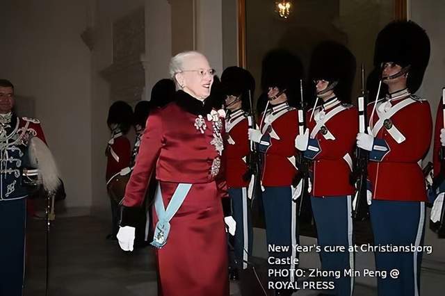 丹麦女王为丹麦武拆队伍举办新年招待会