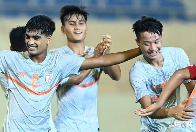 中国男足又一个4年级！与老挝同级别，但不如印度和阿富汗，更佳分组被萧瑟