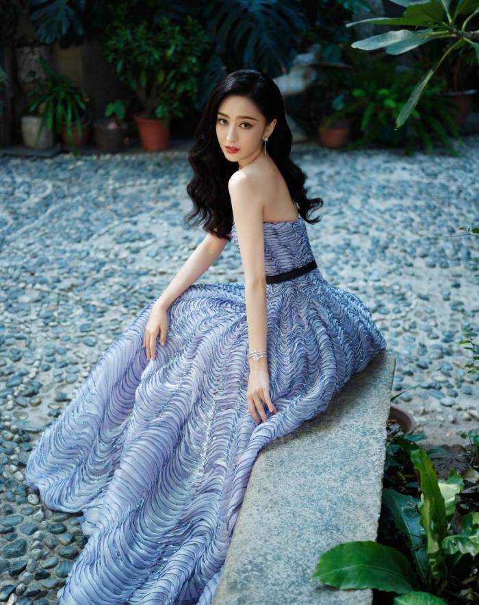 �𼦽���̺Ů���������������Ҵ��۸���ʢ��