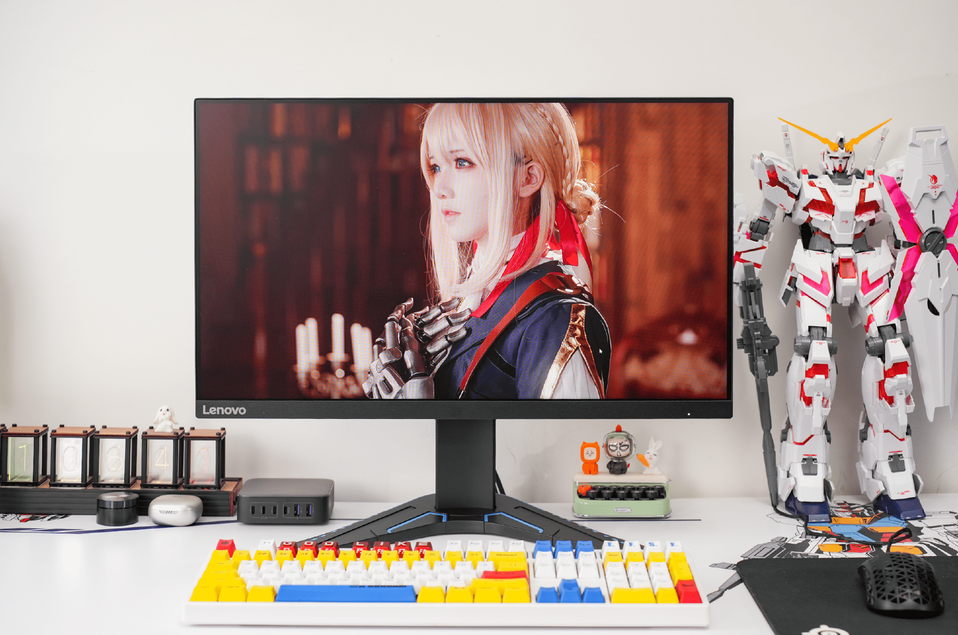 165Hz+1ms电竞小钢炮！联想G24-20游戏显示器上手测评