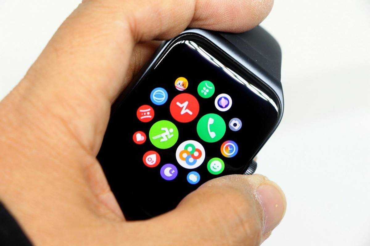 ȫ���ܡ���׿���ʡ����˶���רҵ���������־ã�OPPO Watch ...