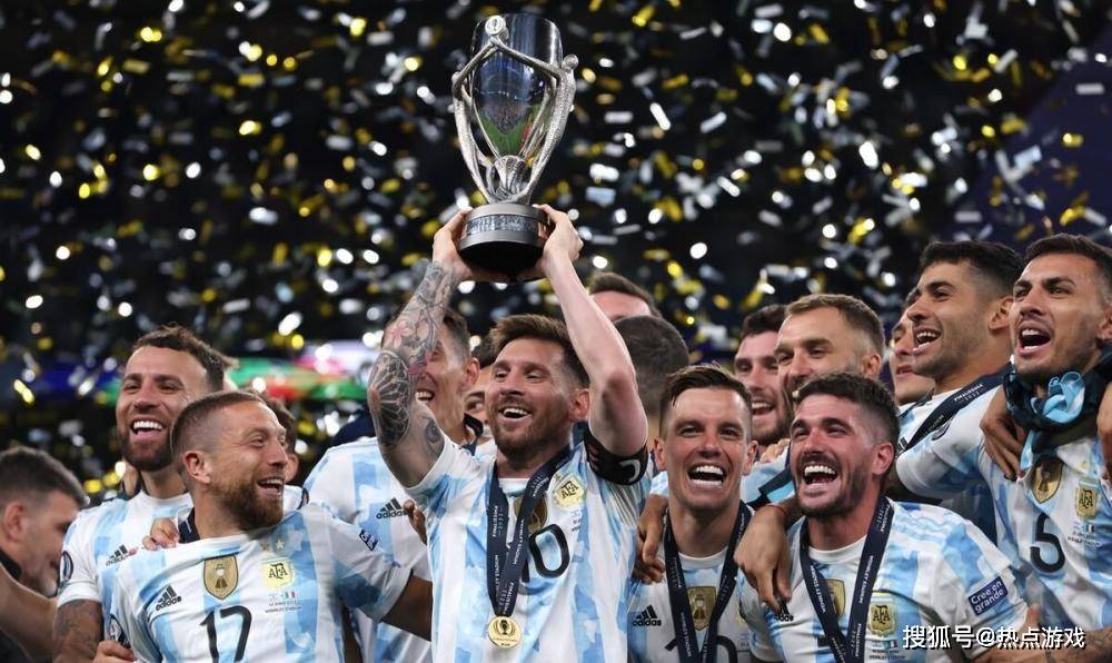 梅西捧杯游戏都跟着借光,足球司理2023登录PS5,还有加速神器 梅西捧杯游戏都跟着借光,足球司理2023登录PS5,还有加速神器