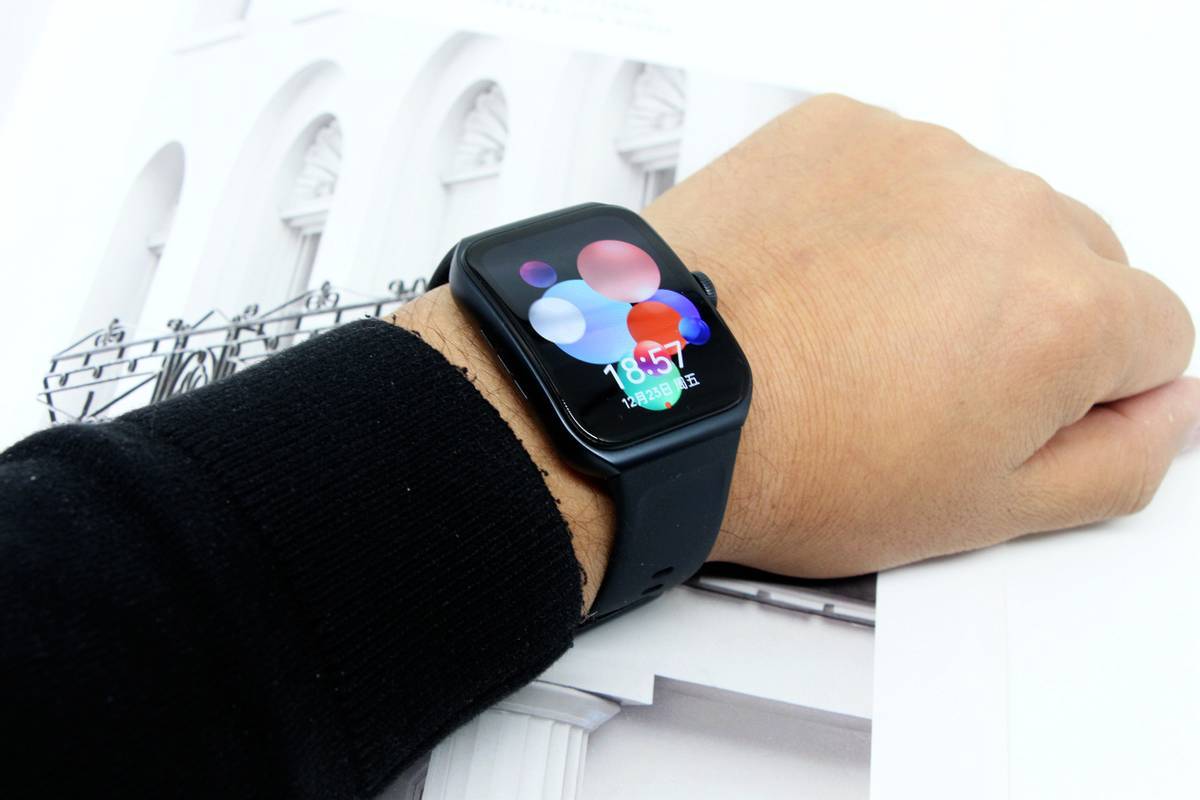 ȫ���ܡ���׿���ʡ����˶���רҵ���������־ã�OPPO Watch ...