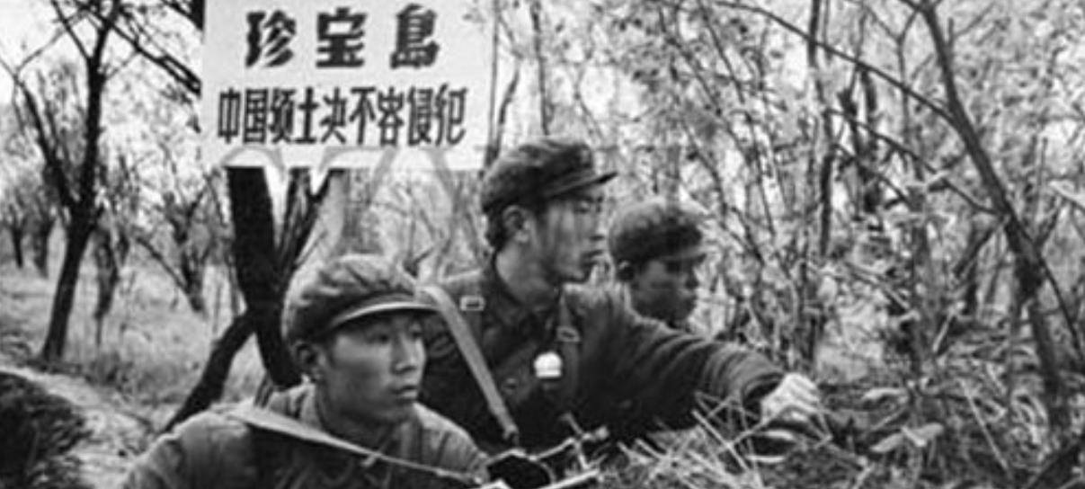 1969年苏联集结110万大军数万辆坦克，但为何最末不敢南下？